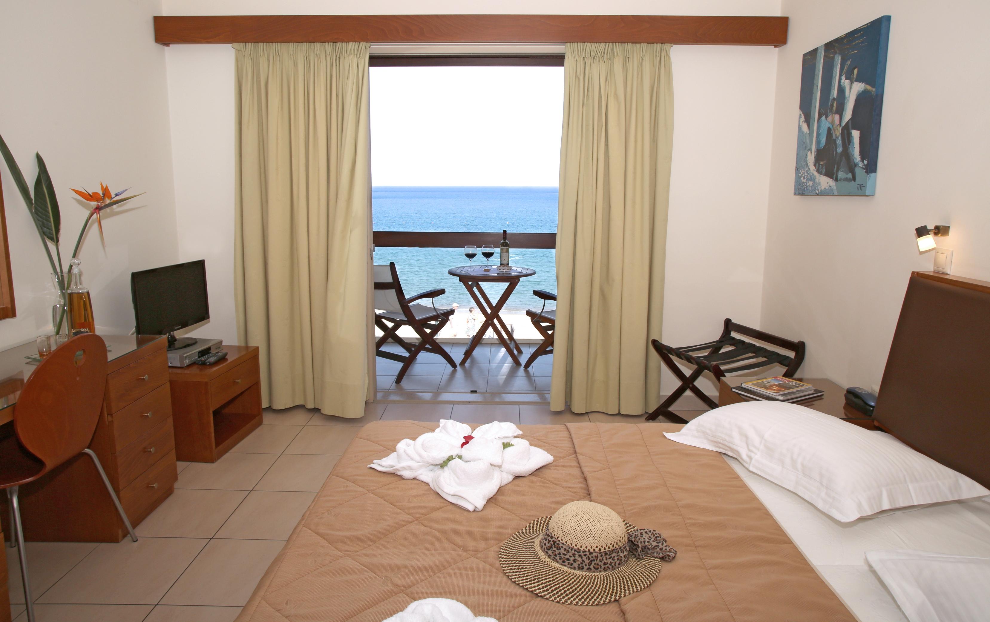 Sitia Bay Aparthotel Екстериор снимка