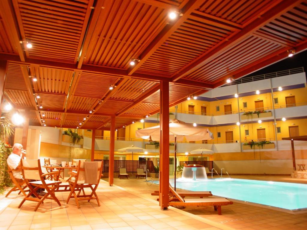 Sitia Bay Aparthotel Екстериор снимка