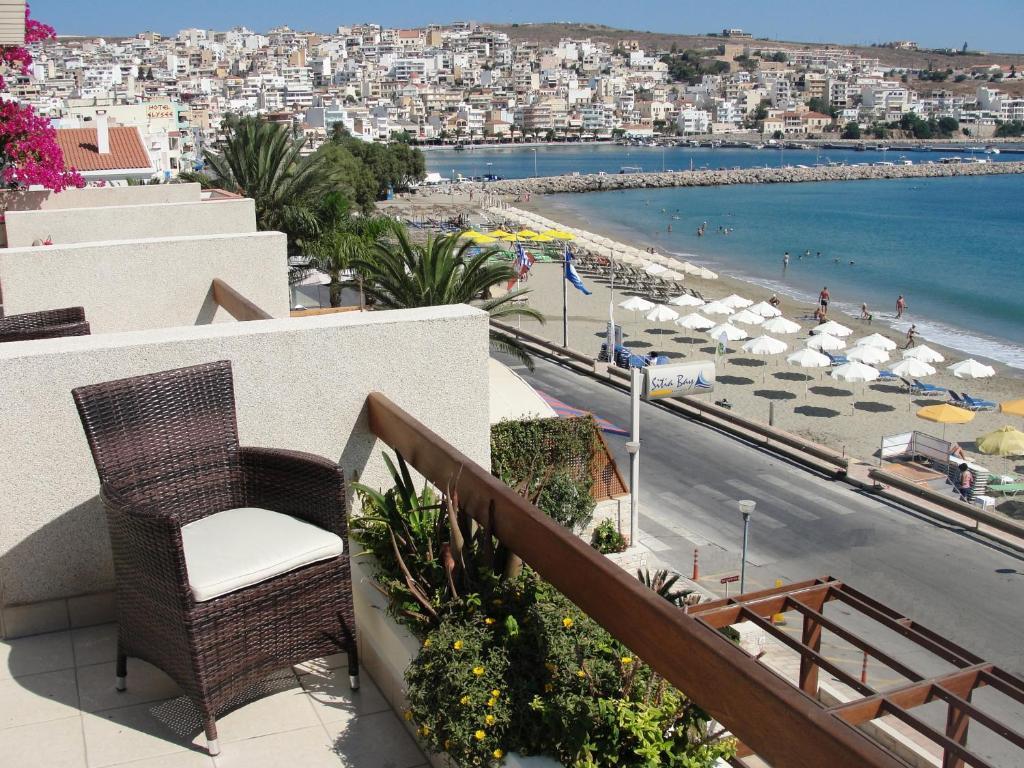 Sitia Bay Aparthotel Екстериор снимка