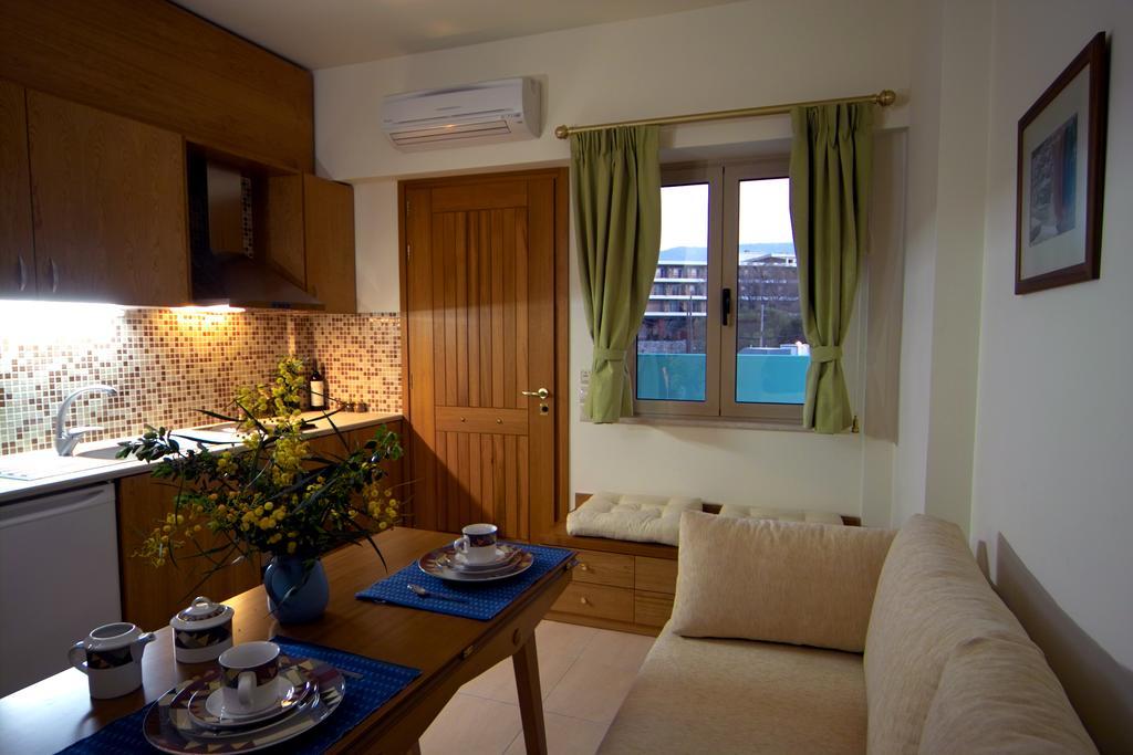 Sitia Bay Aparthotel Екстериор снимка