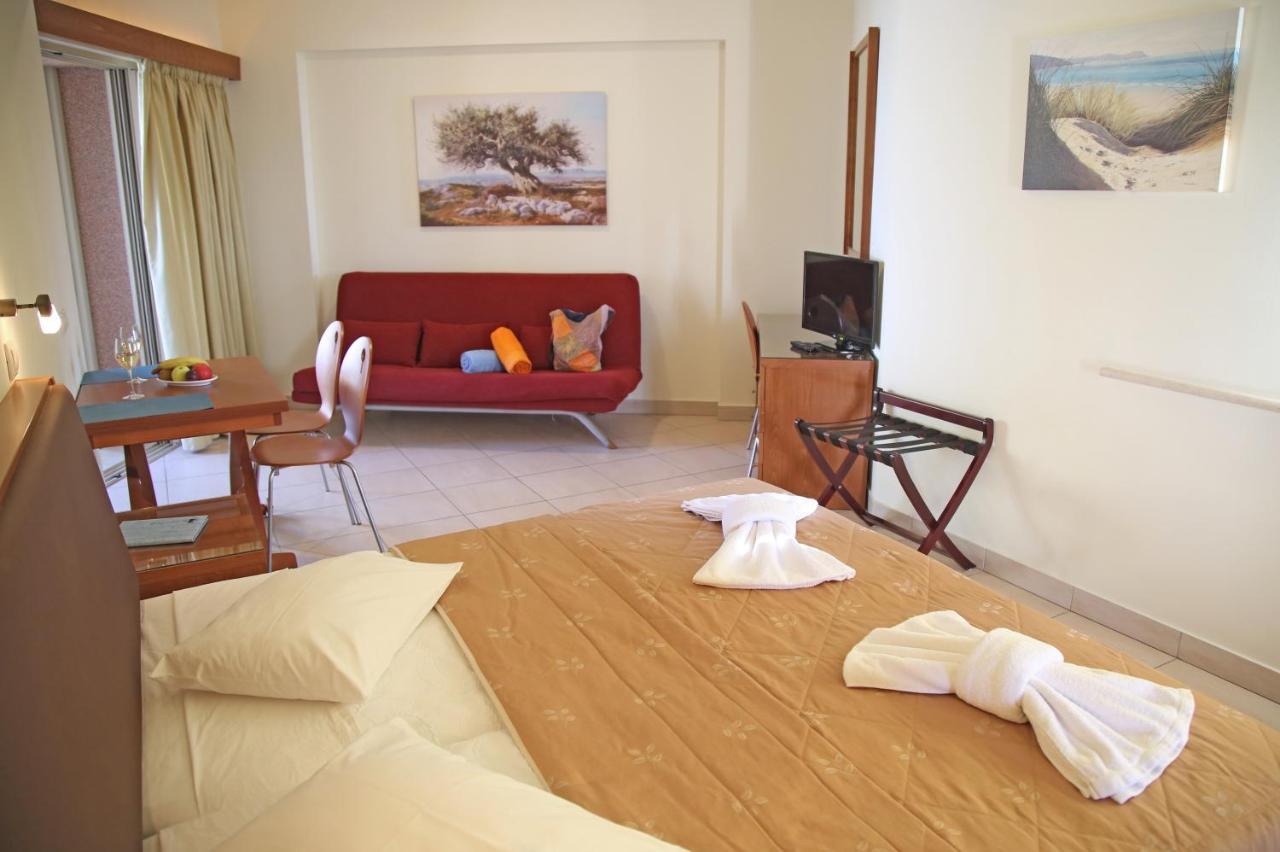 Sitia Bay Aparthotel Екстериор снимка